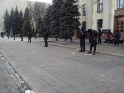 Юго-Восток: «Мы живем в оккупации» Юго-Восток: «Мы живем в оккупации»